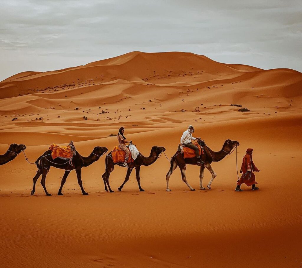 5 days tour from fes to desert end in Marrakech